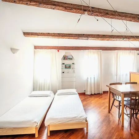 Cà Marina, In Biennale Appartement *